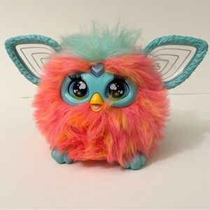 2023 Furby Coral Plush  Interactive Toys
